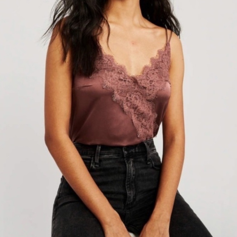 Abercrombie & fitch Lace
Bodysuit